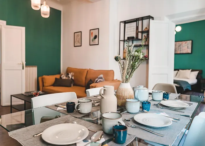 Cosy Colosseum 別荘 *