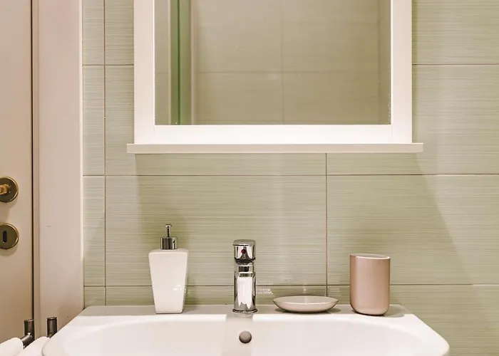 Cosy Colosseum 別荘 ローマ