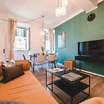 Semesterbostad Cosy Colosseum
